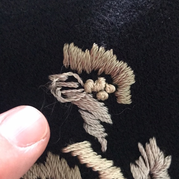 Vintage SEGUE Embellished Embroidered Black/Tan Cardigan Size M - Picture 6 of 6